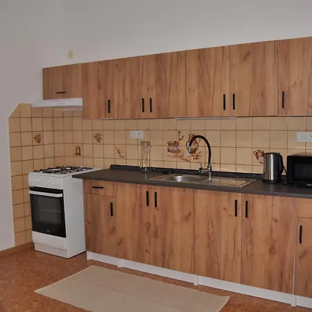 Apartment Stavebni 3 Cheb